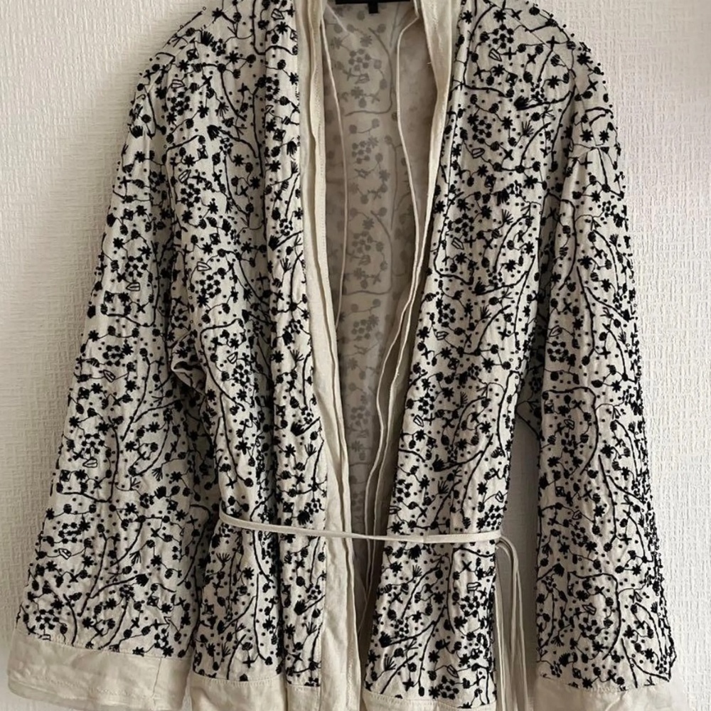 Zara embroidered kimona